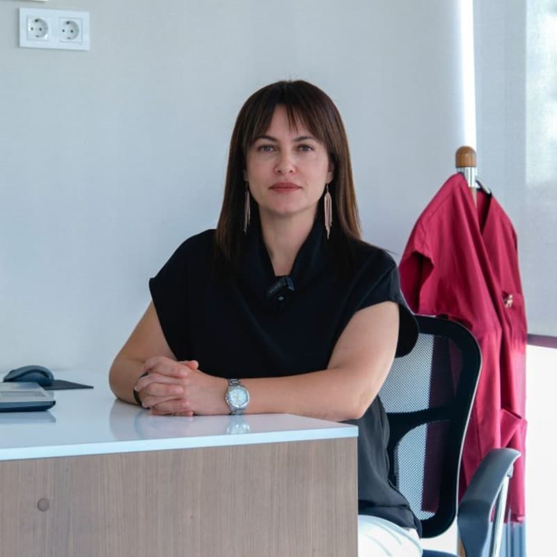 Specialist Dr. Hande Yeşil