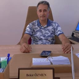 Psychologist Bekir Özmen