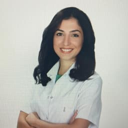 Dt. Ceren Bayhan