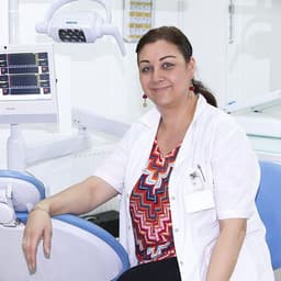 Dentist Billur Bahçevan