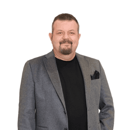 Op. Dr. Bahadır Seyhan