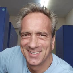 Surgeon Ercüment Arslan