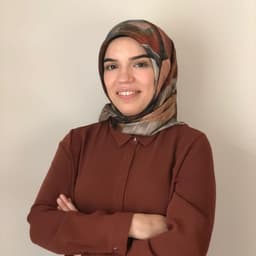 Dr. Tuhçe Göze Kaya