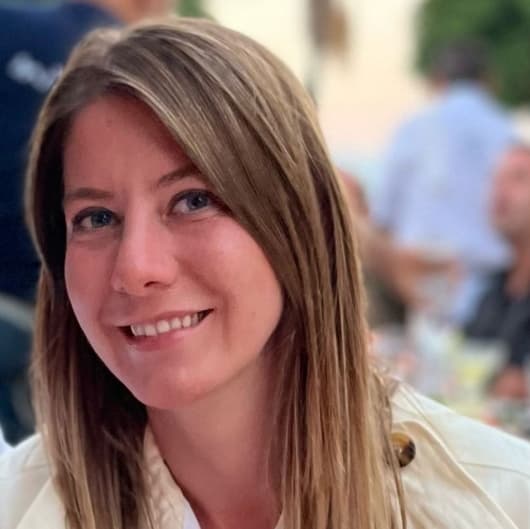 Psychologist Yasemin Tinç