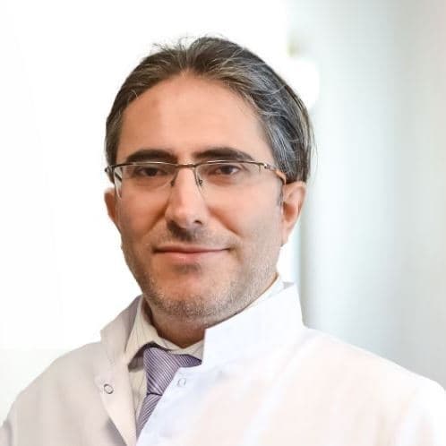 Specialist Dr. Ercan Özden