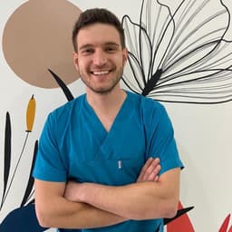 Dentist Hasan Alperen Akyol