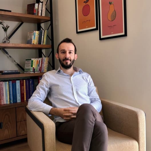 Uzm. Dr. Güçlü Ayaz