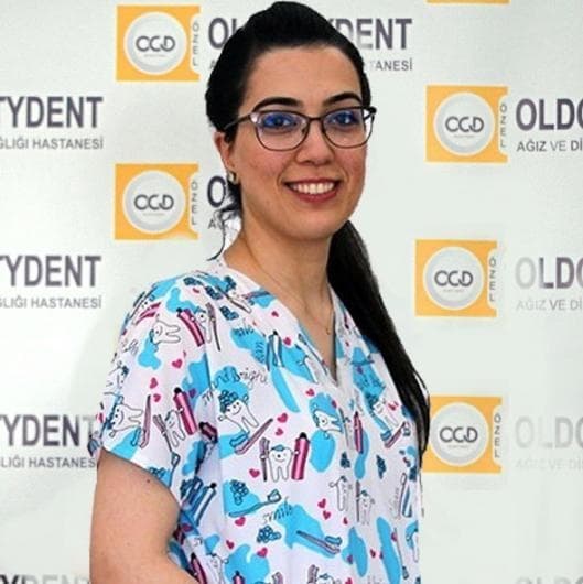 Dt. Banu Gülcan Ateşler