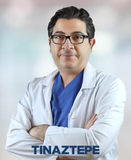 Surgeon Hakan Özgönen