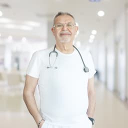 Dr. Uğurcan Üstündağ
