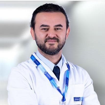 Surgeon Ozan Erdem