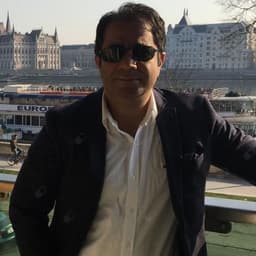 Dentist Oktay Sürücügil