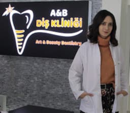 Dentist Burcu AYDOĞDU
