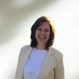 Dr. Aslı Başabak Bhais