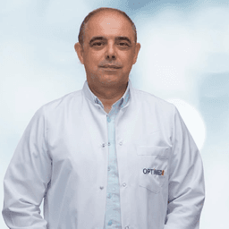 Surgeon Cengiz Çetinkaya