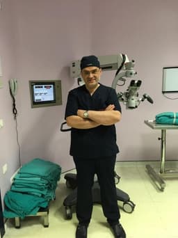 Specialist Dr. Salim Şen